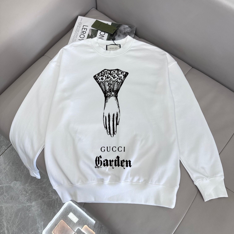 G*u*i hoodies